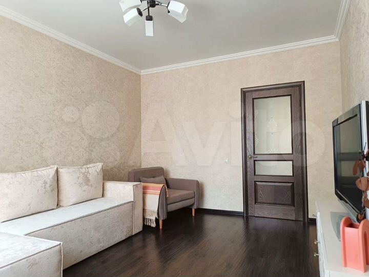 2-к. квартира, 65 м², 9/16 эт.