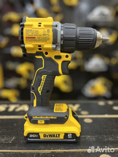 Набор аккумуляторного инструмента Dewalt DCK225D2