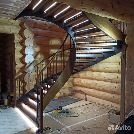 Лестница металлическая