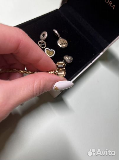 Браслет Pandora, Пандора золотой