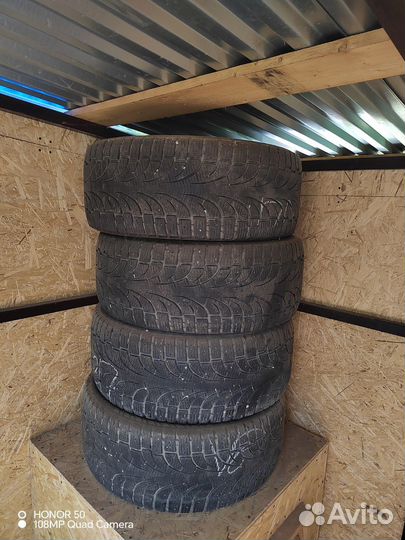 Pirelli Winter Carving Edge 275/45 R20