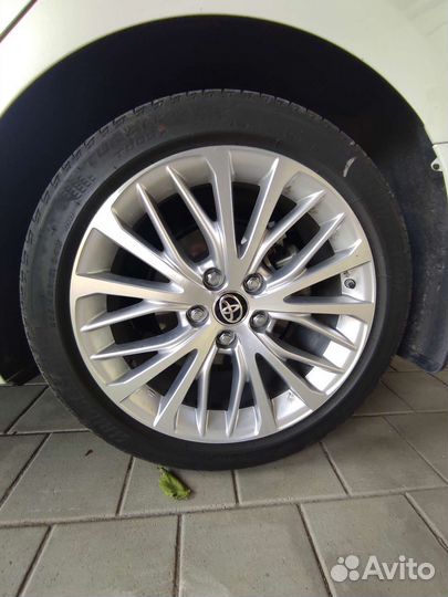 Bridgestone Turanza T005 235/45 R18