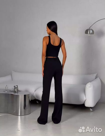 Топ с чашками