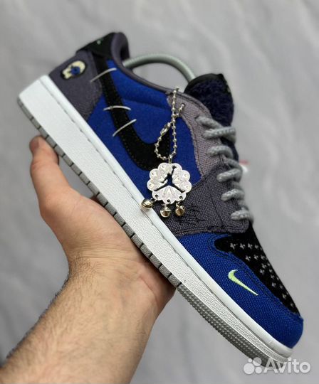 Кроссовки Nike air Jordan 1