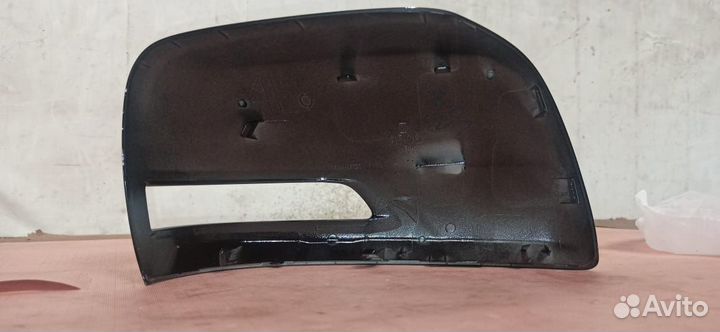Кожух зеркала Toyota Land Cruiser 150 87945-60050