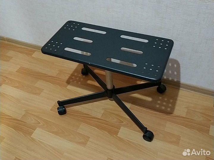 Подставка для телевизора