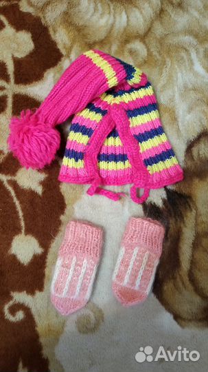 Зимние шапки, варежки, шарфы, носки