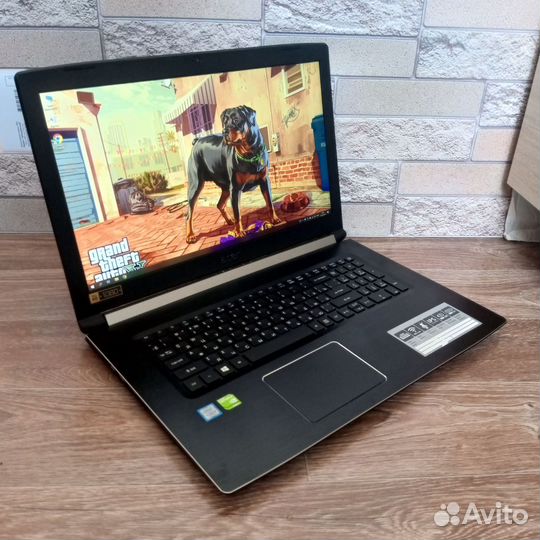 Игровой ноутбук Acer 17