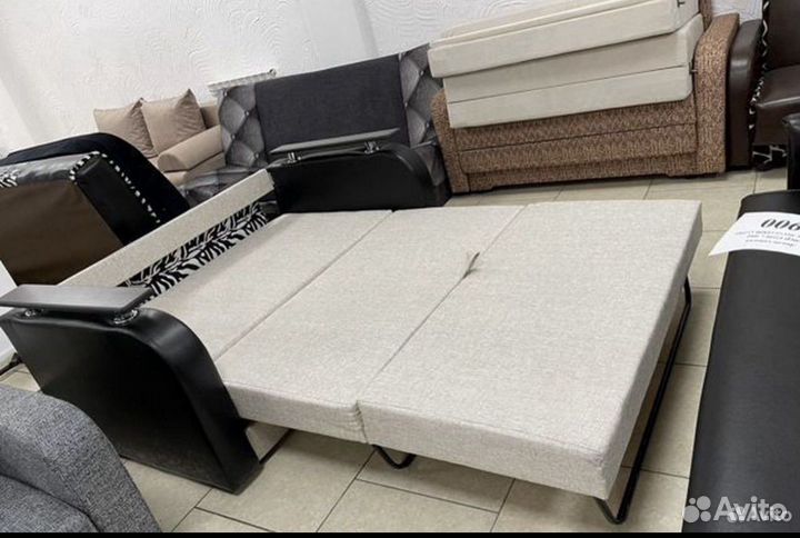 Диван чебурашка