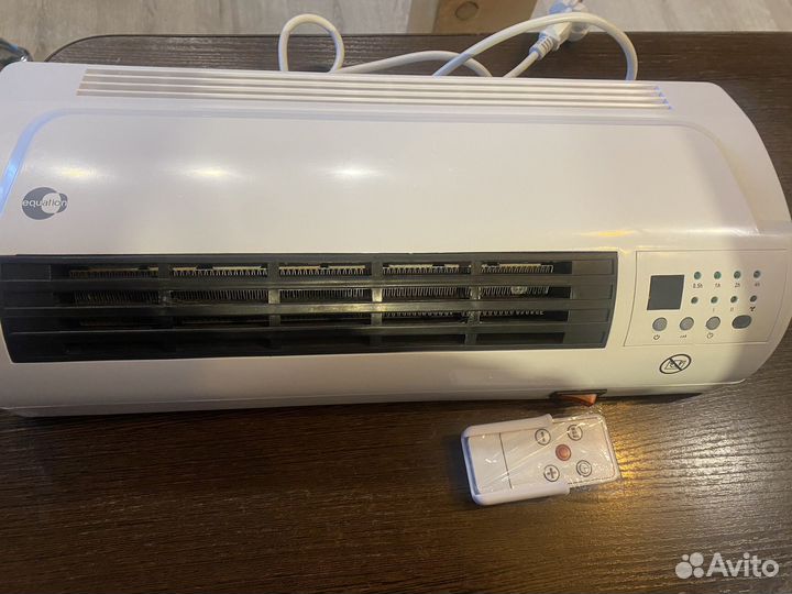 Обогреватель электрический настенный бу