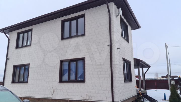 Дом 170 м² на участке 10 сот.