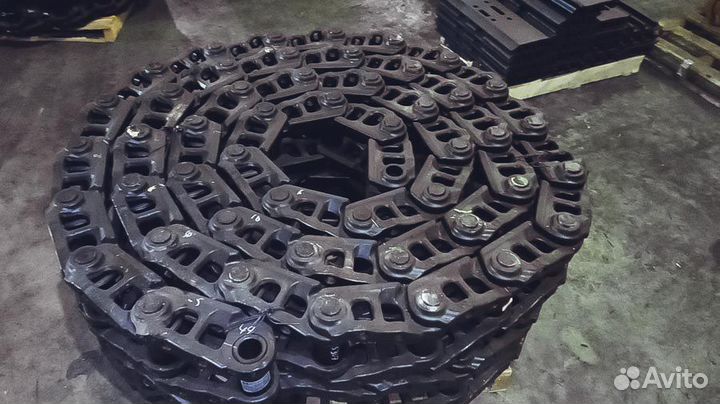 Цепь гусеничная 51L R250LC-3 9145324