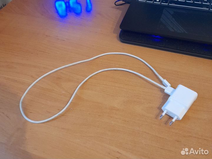 Телефон samsung м12