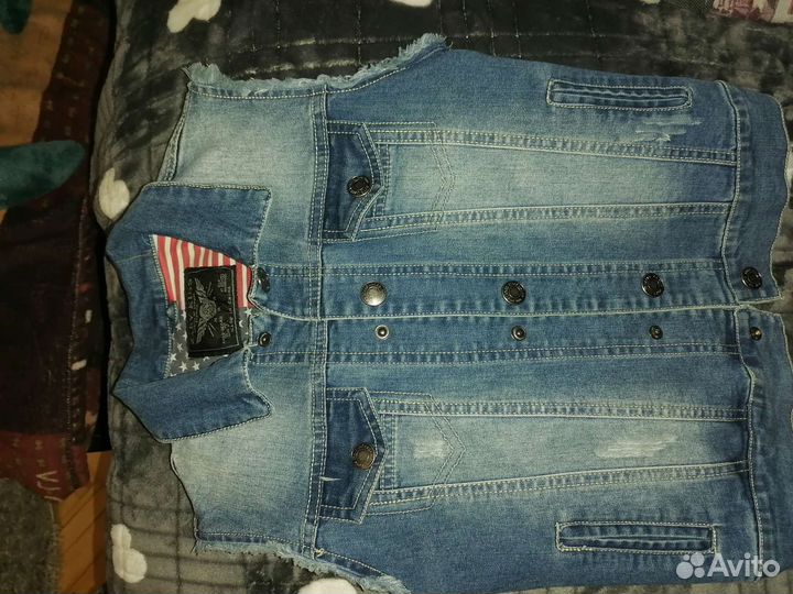 Жилетка на мальчика