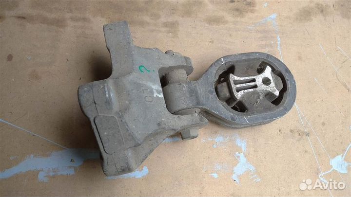 Опора двигателя задняя nissan juke F15E