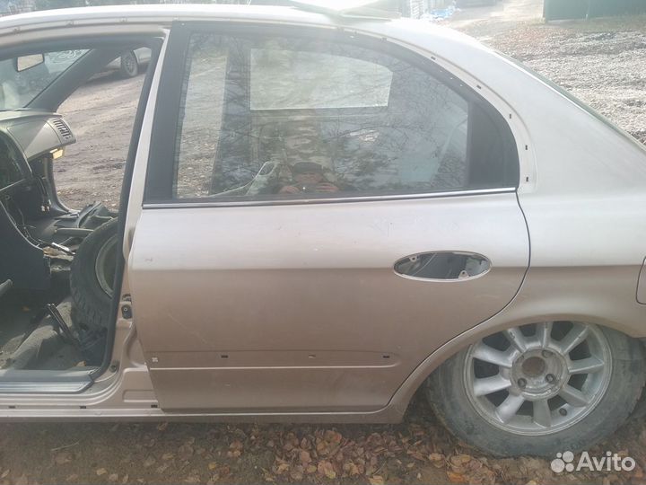 Дверь задняя левая Киа Маджентис