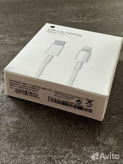 Оригинальный шнур lighting USB-C для iPhone