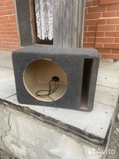 Короб для сабвуфера 12
