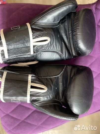 Боксерские перчатки 12 oz кожа