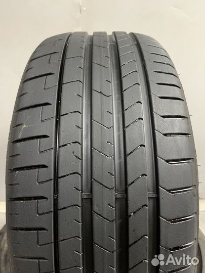 Pirelli P Zero PZ4 235/35 R20 92Y