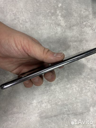 Samsung Galaxy S10, 6/128 ГБ