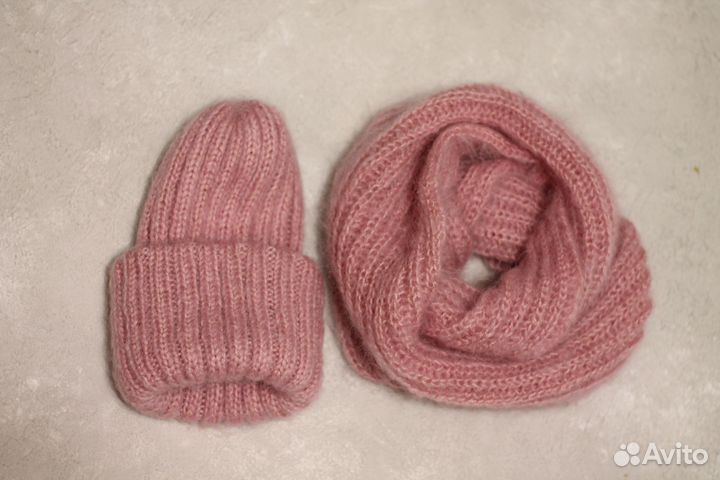 Шапка и снуд из мохера, ручной работы