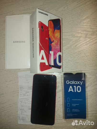 Samsung Galaxy A10, 2/32 ГБ