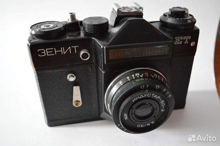 Плёночный фотоаппарат Зенит ET