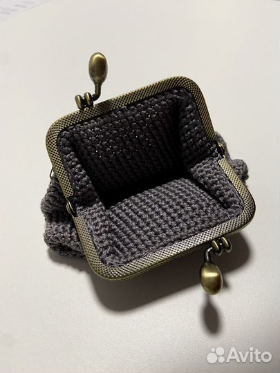 Аксессуары, украшения (монетница, сумка, салфетки)