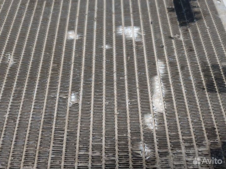 Радиатор охлаждения двигателя Suzuki Grand Vitara, 2005