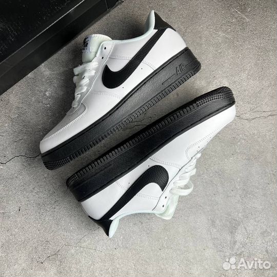 Кроссовки Nike Air Force 1 White Black Sole