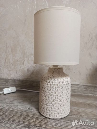 Лампа настольная с абажуром бу