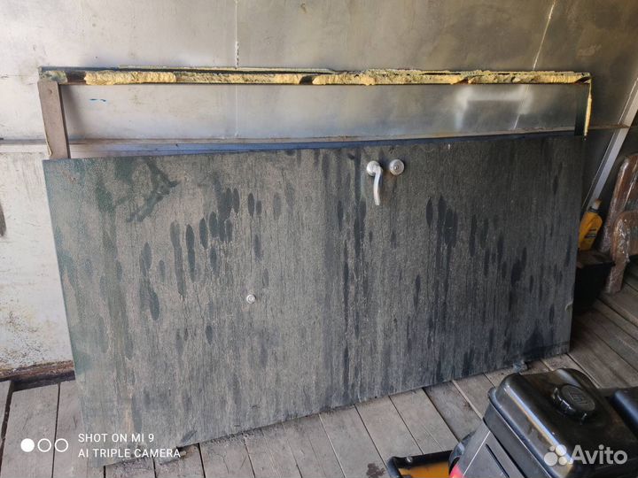 Дверь металлическая тамбурная бу