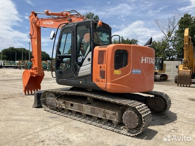 Гусеничный экскаватор Hitachi ZX135US, 2015