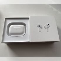 Оригинальный зарядный футляр AirPods Pro