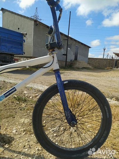 Трюковой велосипед Bmx
