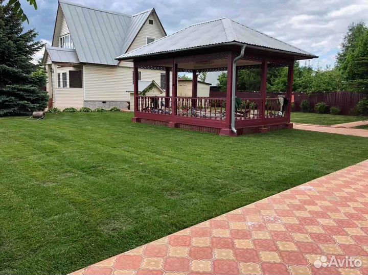 Укладка газона