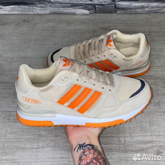 Кроссовки adidas zx 750
