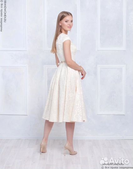 Вечернее платье