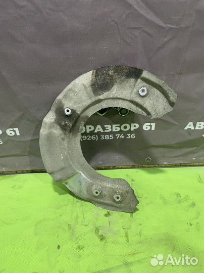 Кожух переднего L тормозного диска BMW 5 F10