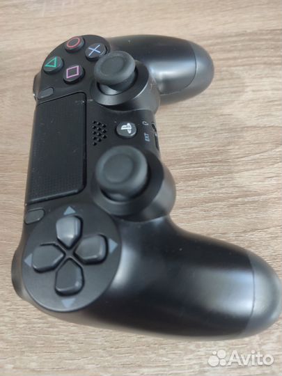 Геймпад ps4
