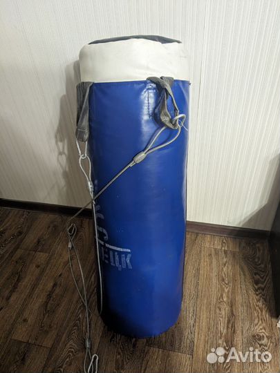 Боксерская груша подвесная