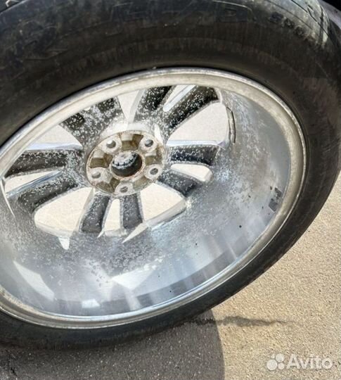 Литые диски Subaru r18 5x114.3 с резиной. Оригинал