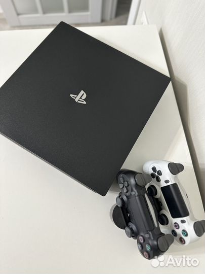 Sony playstation 4 pro 1 tb