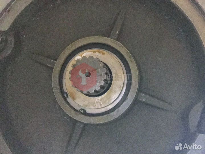 Гидромотор редуктора поворота R320-7A 31N8-12020