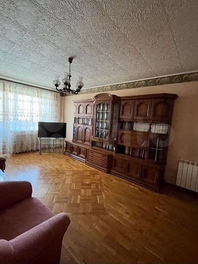 3-к. квартира, 83 м², 4/9 эт.