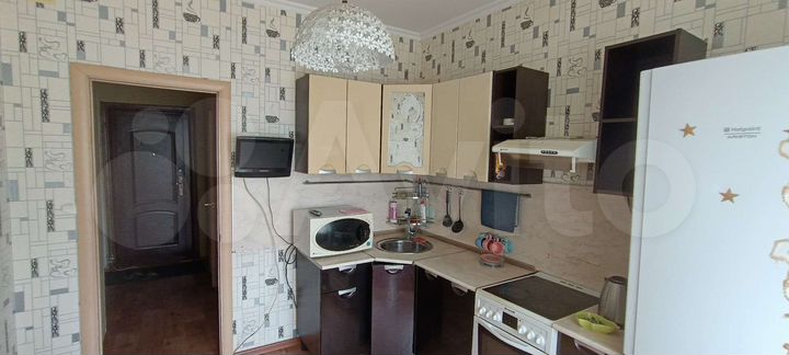 1-к. квартира, 38 м², 1/9 эт.