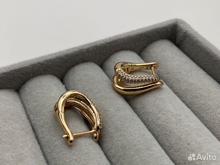 Серьги очень красивые, лёгкие