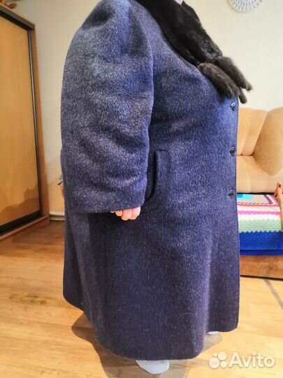 Пальто женское зимнее. Размер 66 - 68