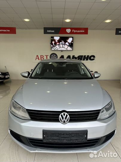 Volkswagen Jetta 1.6 AT, 2012, 165 000 км